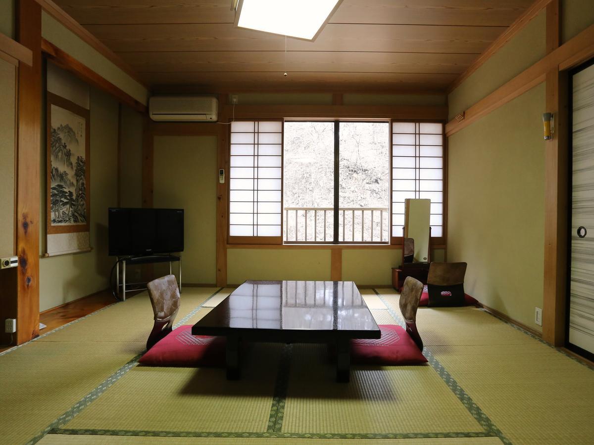 Hoshigaoka Sanso Hotel Kusatsu  Exterior foto